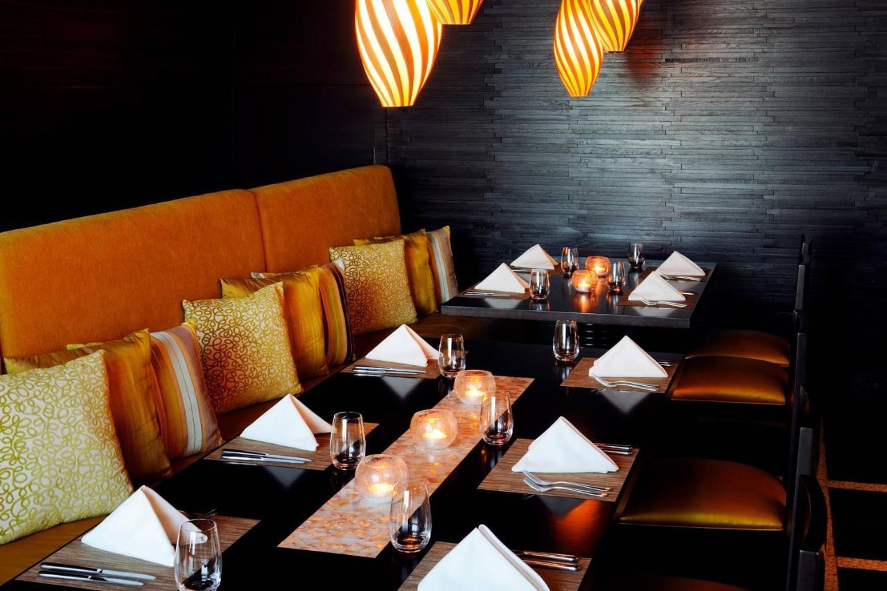 Marriott Hotel Al Jaddaf, Dubai Dış mekan fotoğraf Interior of the restaurant