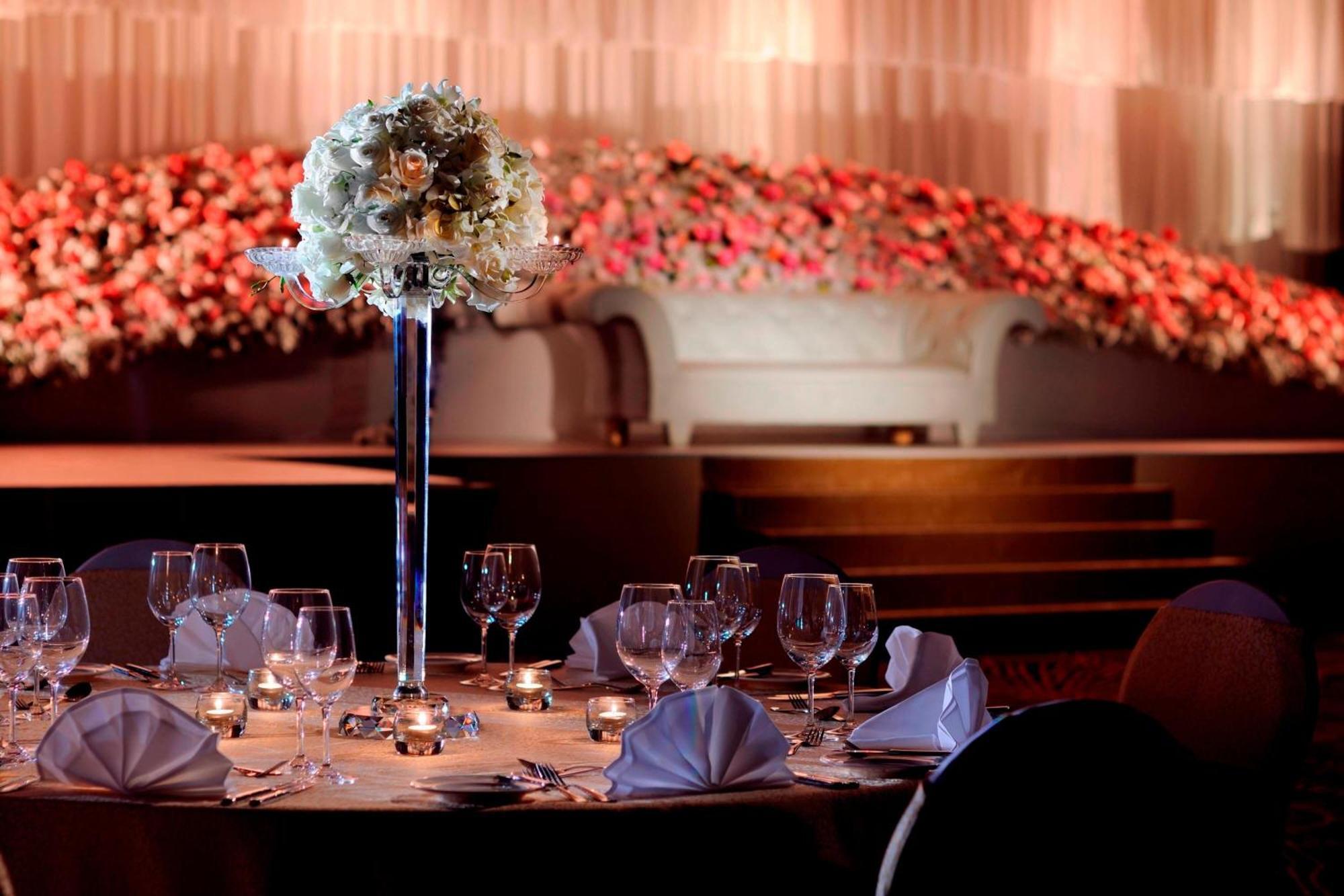 Marriott Hotel Al Jaddaf, Dubai Dış mekan fotoğraf The Royal Ballroom