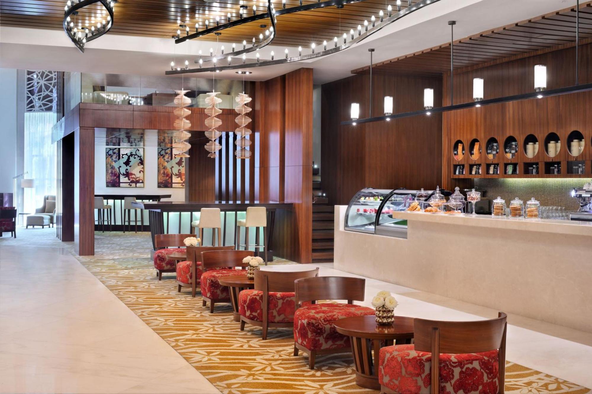Marriott Hotel Al Jaddaf, Dubai Dış mekan fotoğraf The Lounge at the airport